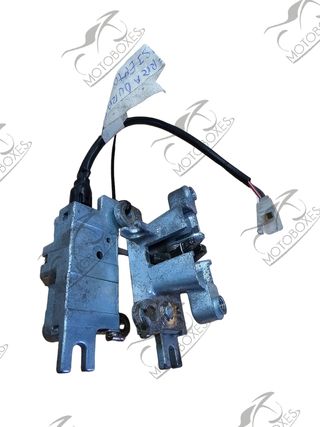 CERRADURAS ASIENTO KYMCO XCITING 500 CARBURACION 2005-2006