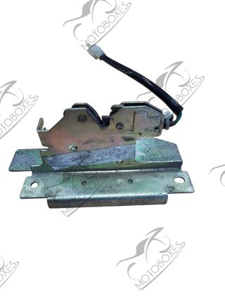 CERRADURA ASIENTO IZQUIERDA KYMCO SUPER DINK 300 2009-2016